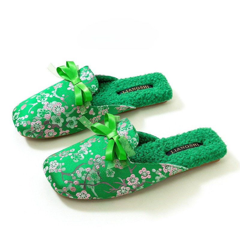 Winter Cloth - Elegante satijnen geborduurde bloemenhuisslippers Dames Zoete