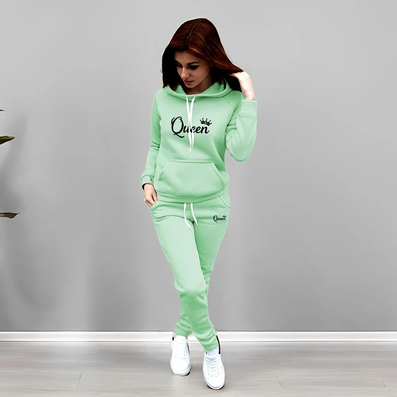Dames trainingspak met Queen-l - Winter Clothing Outfits recensie en prijs